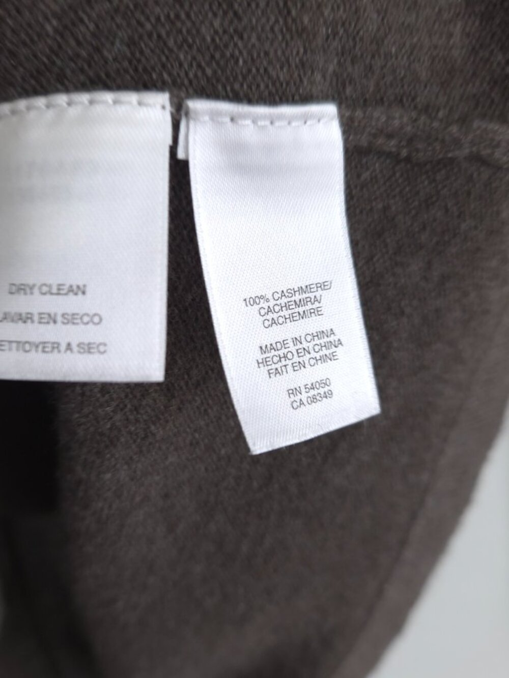 Jones New York Cashmere Sweater - Picture 5 of 7